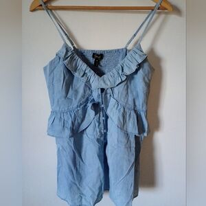 NWT Jessica Simpson Chambray Sleeveless Top Size Medium *flaw